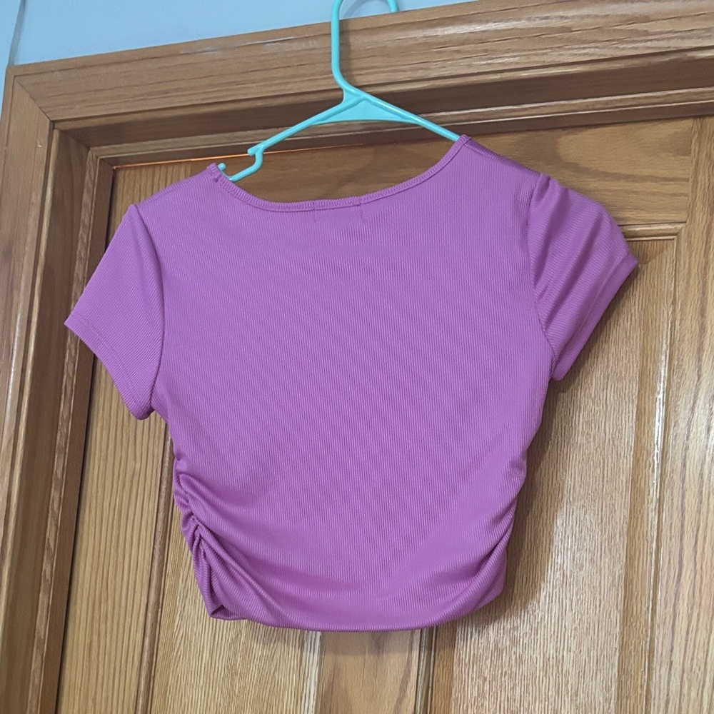 Pink Ribbed Short Sleeve Crop Top - Picture 2 of 3